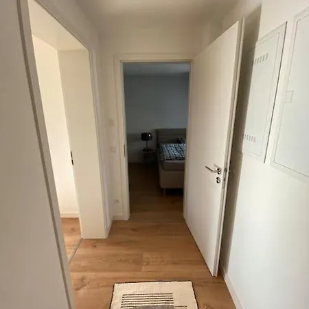 Modernes In Zentraler Lage Apartment